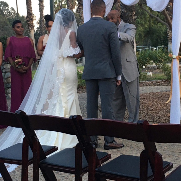 🔄 Beautiful 2-Tier Veil - Picture 2 of 3